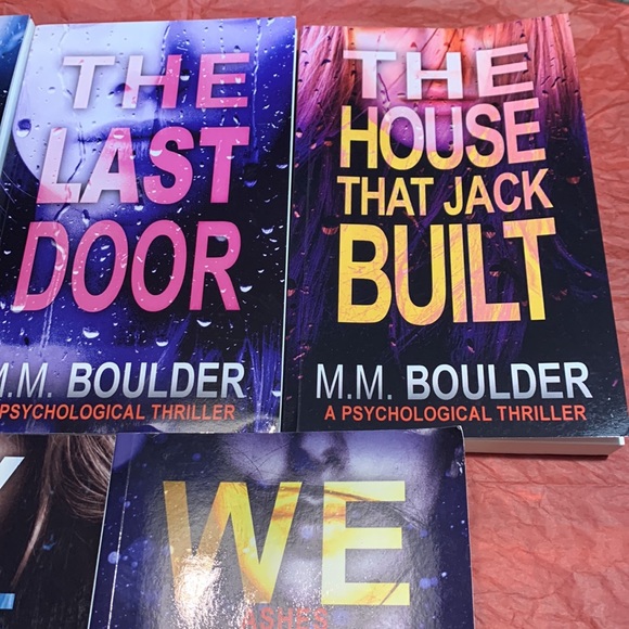 SALE!! Dark Comedies and Twisted Tales Complete set thriller books. 5 - Picture 4 of 6